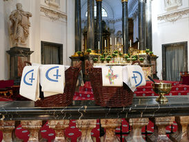 Diakonenweihe im Fuldaer Dom (Foto: Karl-Franz Thiede)